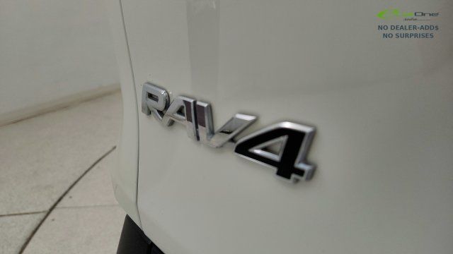 Used 2021 Toyota RAV4 XLE Premium AWD/4WD image 34