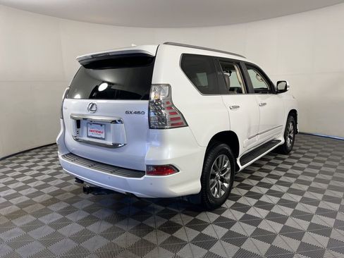 Used 2017 Lexus GX 460 Luxury image 16