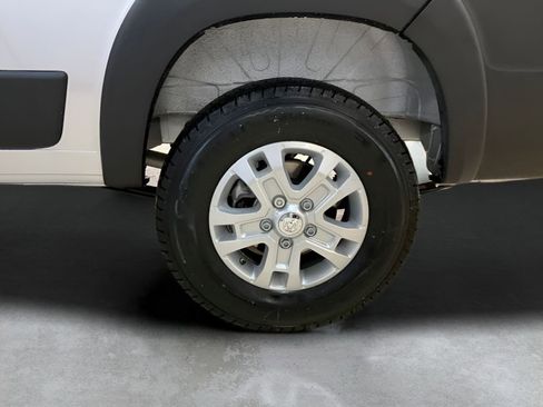 New 2025 RAM ProMaster 1500 w/ Quick Order Package 22G SLT image 14