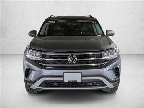 Used 2021 Volkswagen Atlas SE image 2
