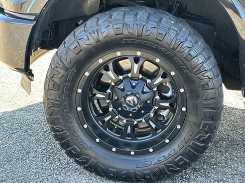 Used 2016 Ford F150 Lariat w/ Equipment Group 502A Luxury image 10