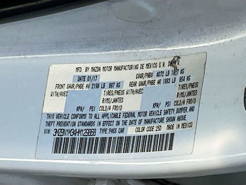 Used 2017 MAZDA MAZDA3 Grand Touring w/ Premium Equipment Package image 33