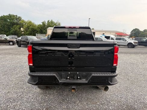 Used 2025 Chevrolet Silverado 2500 LTZ w/ Trail Boss Package AWD/4WD image 9