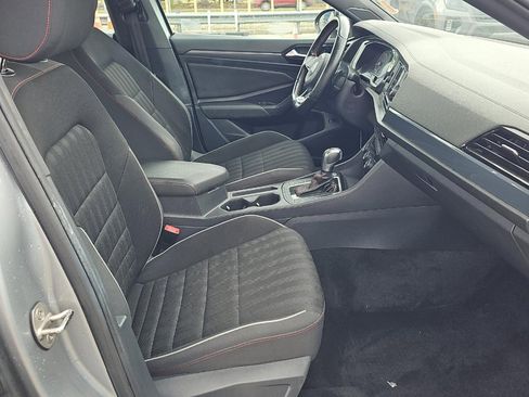 Used 2020 Volkswagen Jetta GLI image 7