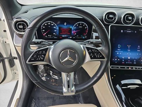 Used 2023 Mercedes-Benz GLC 300 image 18