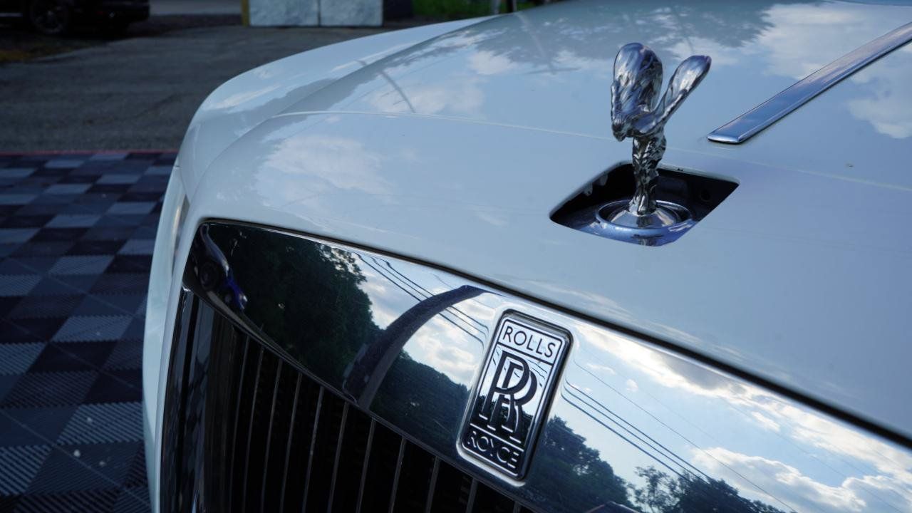Used 2011 Rolls-Royce Ghost RWD image 36