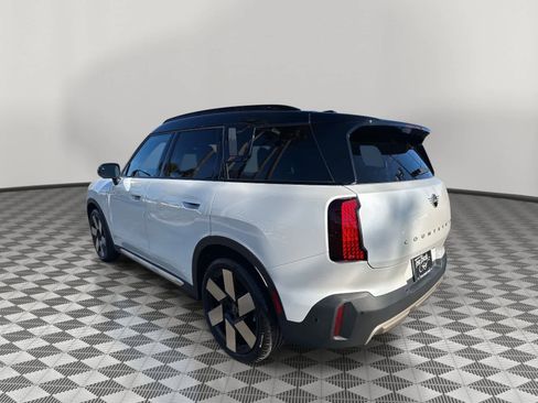 Used 2025 MINI Cooper Countryman S w/ Comfort Package Max image 5