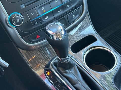 Used 2015 Chevrolet Malibu LT w/ Power Convenience Package FWD image 24