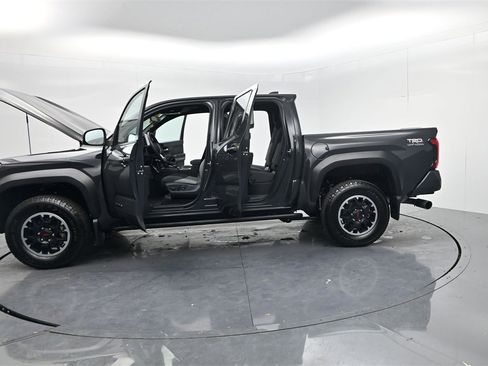 Used 2025 Toyota Tacoma TRD Off-Road w/ TRD Off Road Upgrade Package image 61