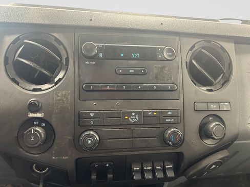 Used 2013 Ford F350 XL RWD image 10