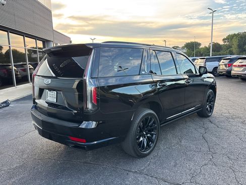Used 2024 Cadillac Escalade Sport w/ LPO, ONYX Package AWD/4WD image 7