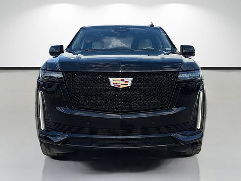 Used 2022 Cadillac Escalade Sport Platinum w/ Heavy-Duty Trailer Package AWD/4WD image 8
