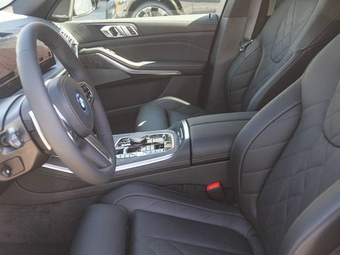 Used 2026 BMW X5 xDrive50e w/ M Sport Package AWD/4WD image 12