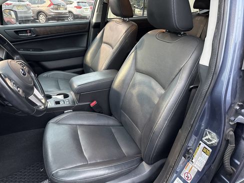 Used 2016 Subaru Outback 2.5i Limited image 18