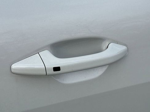 New 2025 Kia K4 FWD image 6