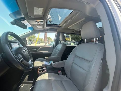 Used 2016 Toyota Sienna Limited Premium w/ Protection Package AWD/4WD image 14