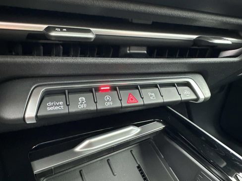 New 2026 Audi Q3 quattro 2.0T image 23