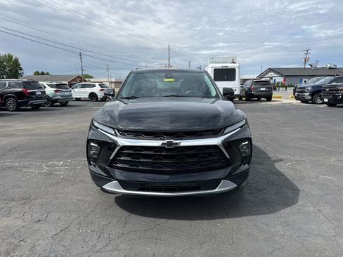 Certified 2024 Chevrolet Blazer LT w/ Convenience Package FWD image 8