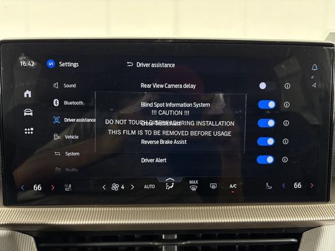 New 2026 Ford Explorer Active w/ Active Comfort Package RWD image 35