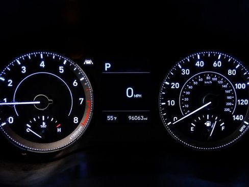 Used 2021 Hyundai Venue SE image 19