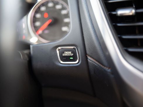 Used 2020 GMC Acadia AT4 image 13