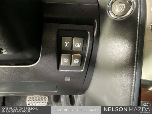 Used 2013 Lexus LX 570 4WD w/ Luxury Pkg image 41