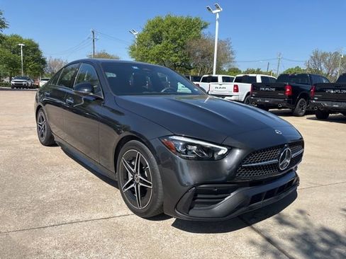 Used 2023 Mercedes-Benz C 300 Sedan image 3