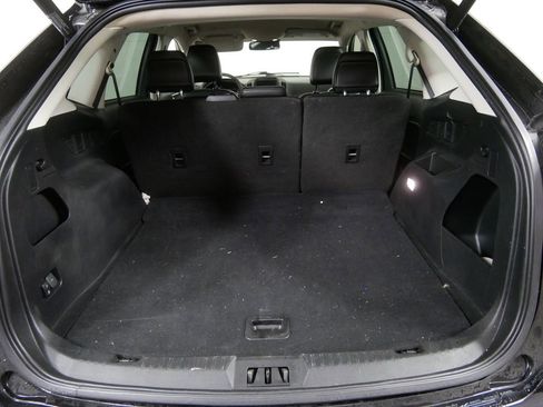 Used 2022 Ford Edge SEL w/ Convenience Package image 5