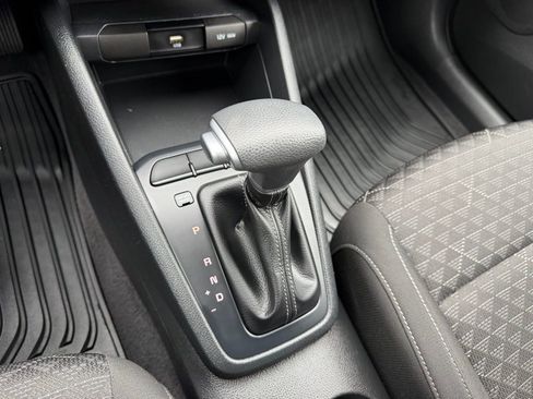 Used 2021 Kia Rio S FWD image 23