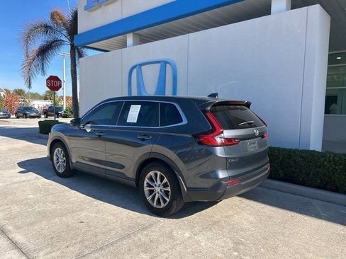 Used 2025 Honda CR-V EX image 6