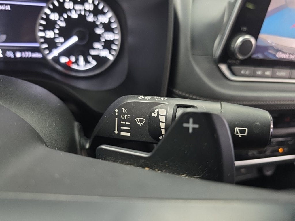 Used 2024 Nissan Rogue S AWD/4WD image 24