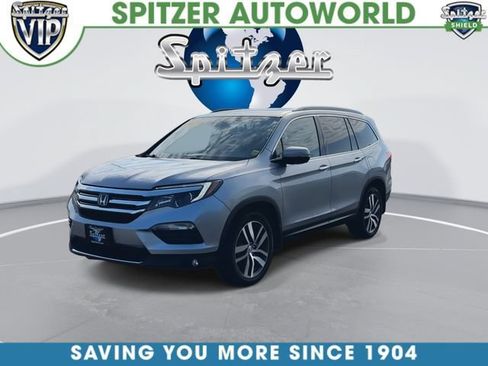 Used 2018 Honda Pilot Touring image 4
