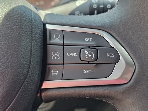 New 2026 Jeep Compass Limited AWD/4WD image 48