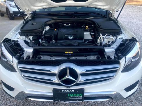 Used 2018 Mercedes-Benz GLC 300 4MATIC image 25