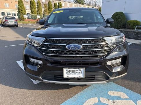Used 2024 Ford Explorer XLT w/ Equipment Group 202A image 2