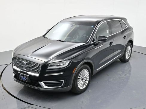 Used 2019 Lincoln Nautilus Premier image 37