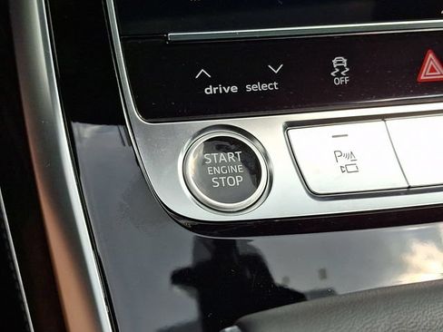 Certified 2026 Audi Q7 3.0T Premium Plus AWD/4WD image 24