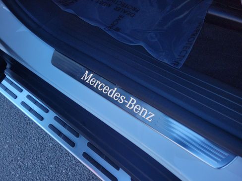 Certified 2025 Mercedes-Benz GLS 580 4MATIC image 13