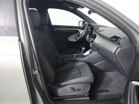 Used 2025 Audi Q3 2.0T Premium w/ Convenience Package image 22