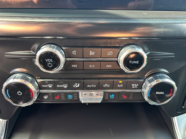 Used 2022 Ford F150 Lariat w/ Equipment Group 502A High AWD/4WD image 25
