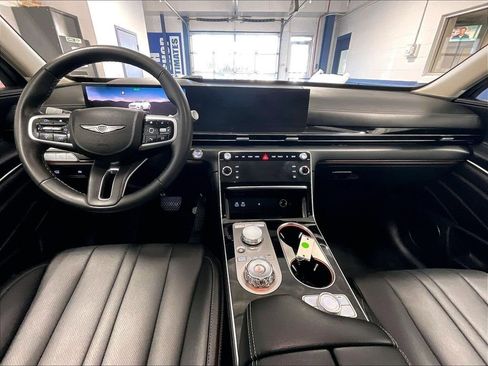 Used 2025 Genesis GV80 2.5T Standard AWD/4WD image 21