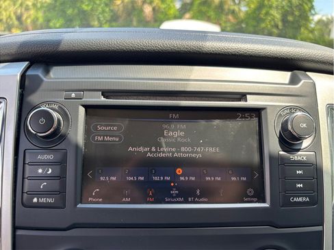 Used 2019 Nissan Titan SV RWD image 23