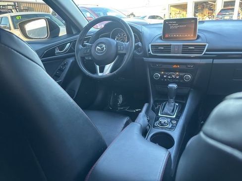 Used 2015 MAZDA MAZDA3 i Grand Touring image 17