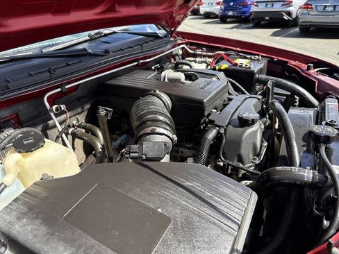 Used 2005 Chevrolet Colorado LS AWD/4WD image 16