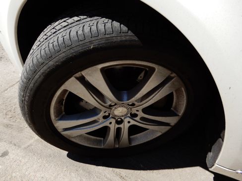 Used 2017 Mercedes-Benz S 550 Sedan image 21