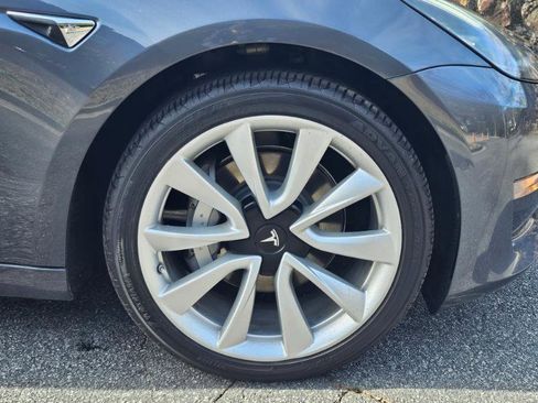 Used 2018 Tesla Model 3 Long Range image 16