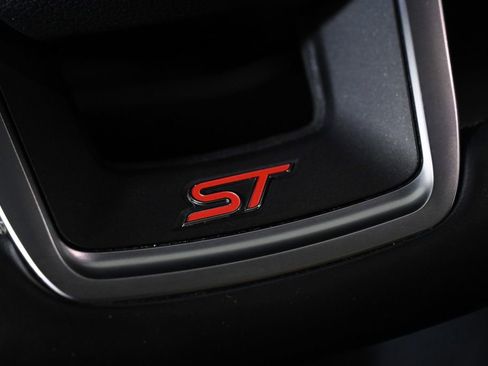 Used 2021 Ford Explorer ST w/ Equipment Group 401A image 19