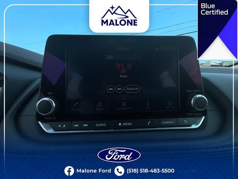 Used 2023 Nissan Rogue SV AWD/4WD image 26