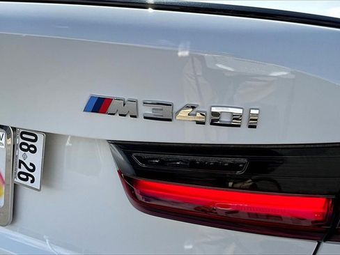 Used 2023 BMW M340i w/ Shadowloine Package image 33