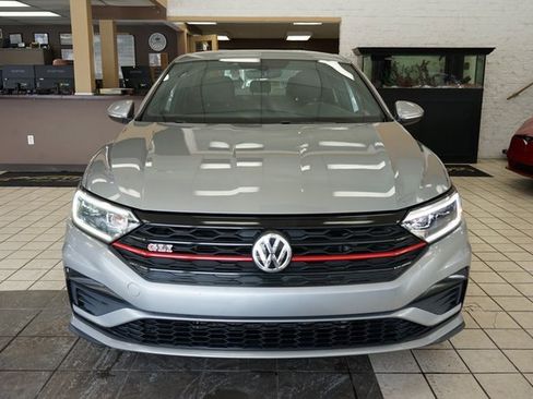Used 2019 Volkswagen Jetta GLI image 19